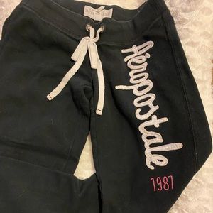 Aeropostale Capri sweatpants